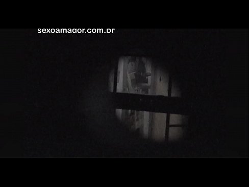❤️ Blondie gets secretly videotaped by a neighborhood voyeur hidden behind hollow bricks Russian porn at en-us.doujin-sexy.ru ☑